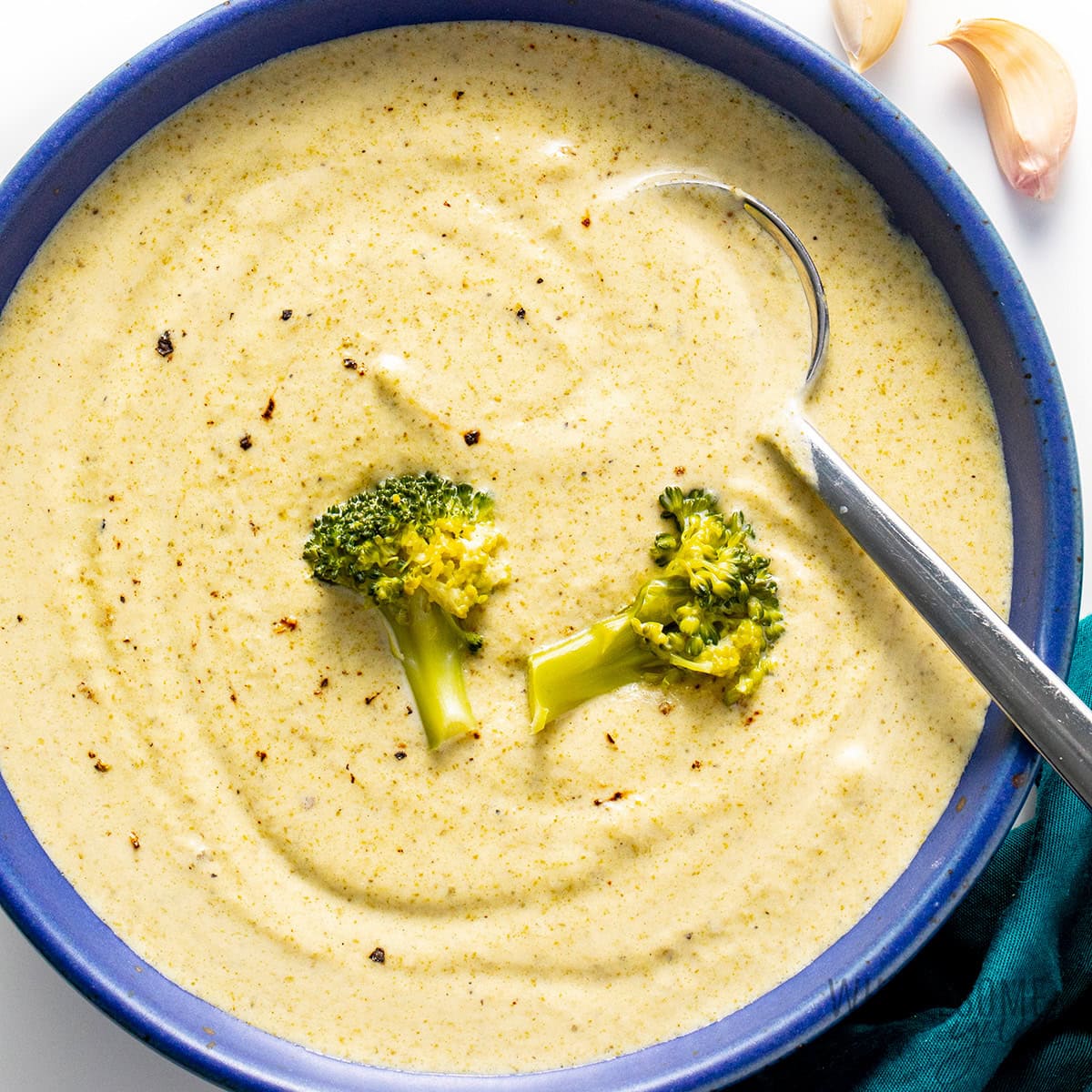 Easy Cream of Broccoli Soup: Healthy & Ready in Under 30 Minutes